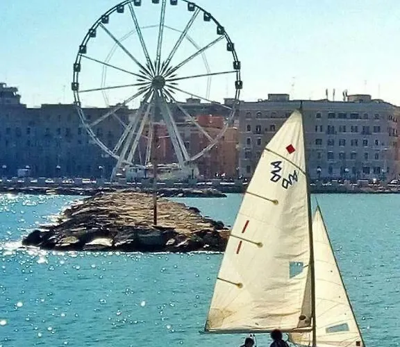 Casa Vacanze Santa Maria * 巴里